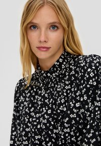 QS MIT RAFFUNG - Jurk - schwarz