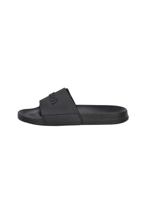 Sandalia negra tipo chancla con suela texturizada y una correa ancha con marca en relieve en la parte superior.
