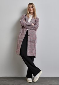 Rot Schwarz Karierter Mantel Street One KARIERTER Klassischer