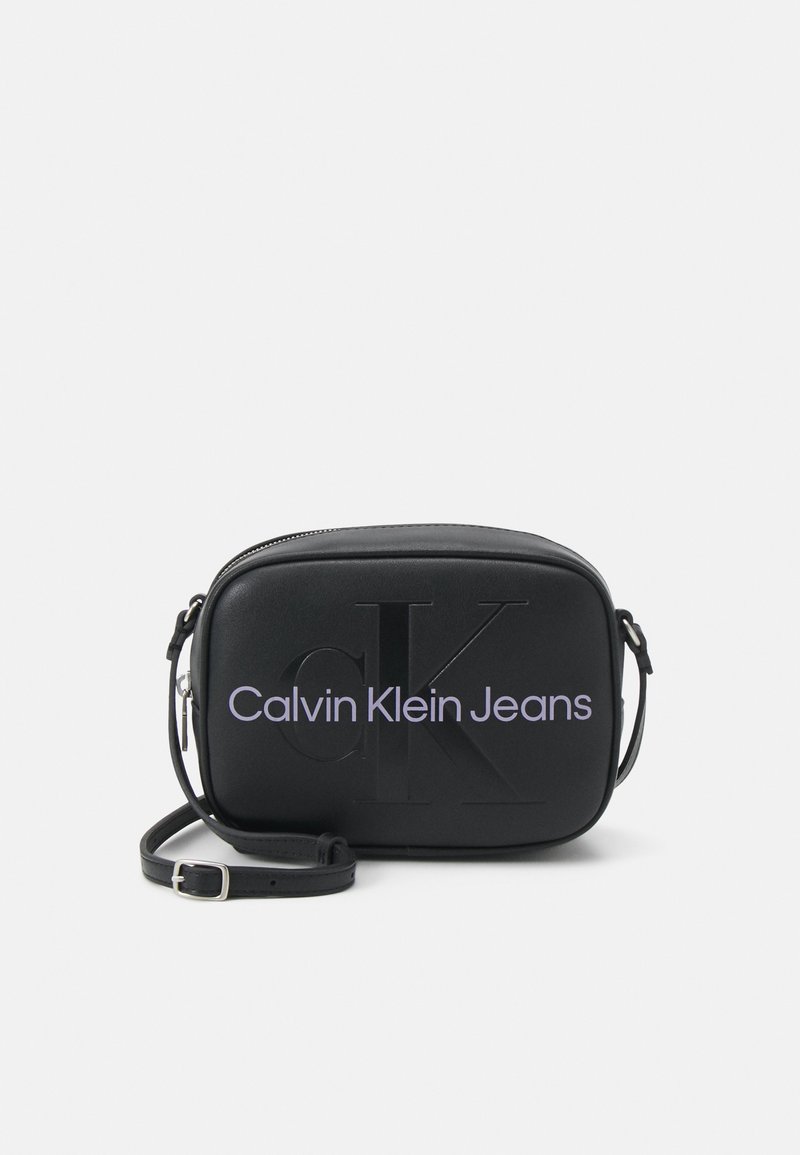 Calvin Klein Jeans SCULPTED CAMERA MONO - Keresztpántos táska - fashion black