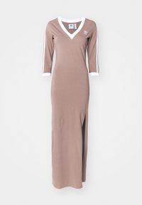 Δεν επιλέχθηκε, trace brown