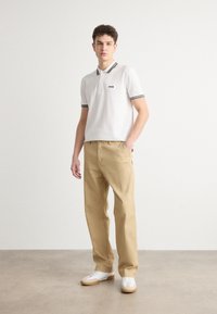 BOSS PADDY - Poloskjorter - open white