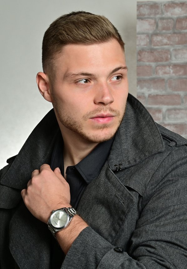 LUKA UNISEX MIT DATUMS- UND - Uhr - silberfarbig