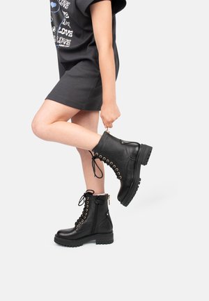 PS POELMAN Stivaletti stringati - black