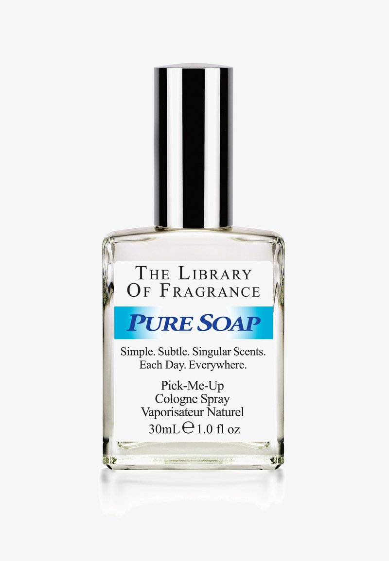 Przezroczysta szklana butelka na wodę toaletową z metalową srebrną zakrętką; etykieta z napisem "Pure Soap" w niebieskim i białym kolorze; pojemność 30 ml; minimalistyczny design.