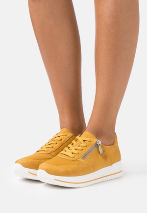 Sneakers - gelb