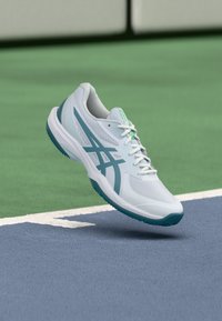 Ikke valgt, white/misty pine