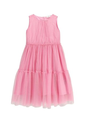 Różowa sukienka z tiulu bez rękawów, z marszczonym pasem i warstwową spódnicą, zaprojektowana dla dziecka, z okrągłym dekoltem i zapięciem na suwak z tyłu.