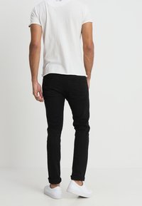 Key Largo Triko s potiskem - off-white
