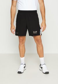 EA7 Emporio Armani - SHORTS - Korte broeken - black Miniatuurafbeelding 1