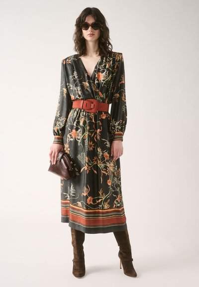 Luisa Spagnoli GAZZA - Robe de jour - var verde arancio var verde ruggine