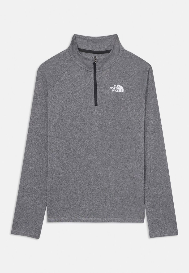 Γκρίζο φλις πουλόβερ με ψηλό γιακά και φερμουάρ μέχρι το ένα τέταρτο. Διαθέτει μακριά μανίκια και λογότυπο στο αριστερό στήθος.