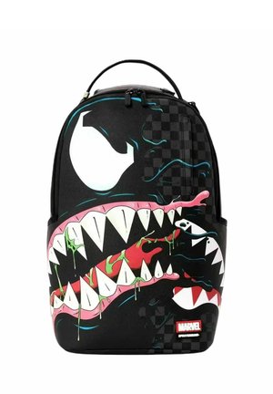 Zaino nero con grande grafica del volto di Venom che mostra denti bianchi e affilati, melma verde e lingua rossa, con il logo Marvel in basso.