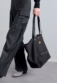 Vivienne Westwood UTILITY UNISEX - Kandekott - black