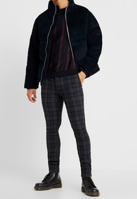 Topman Basic T-shirt - dark blue