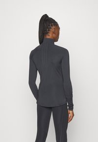 adidas Performance TECHFIT COLD.RDY 1/4 ZIP LONG SLEEVE - Pitkähihainen paita - black