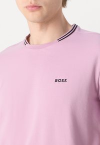 BOSS TAUL - Pamata T-krekls - light/pastel purple