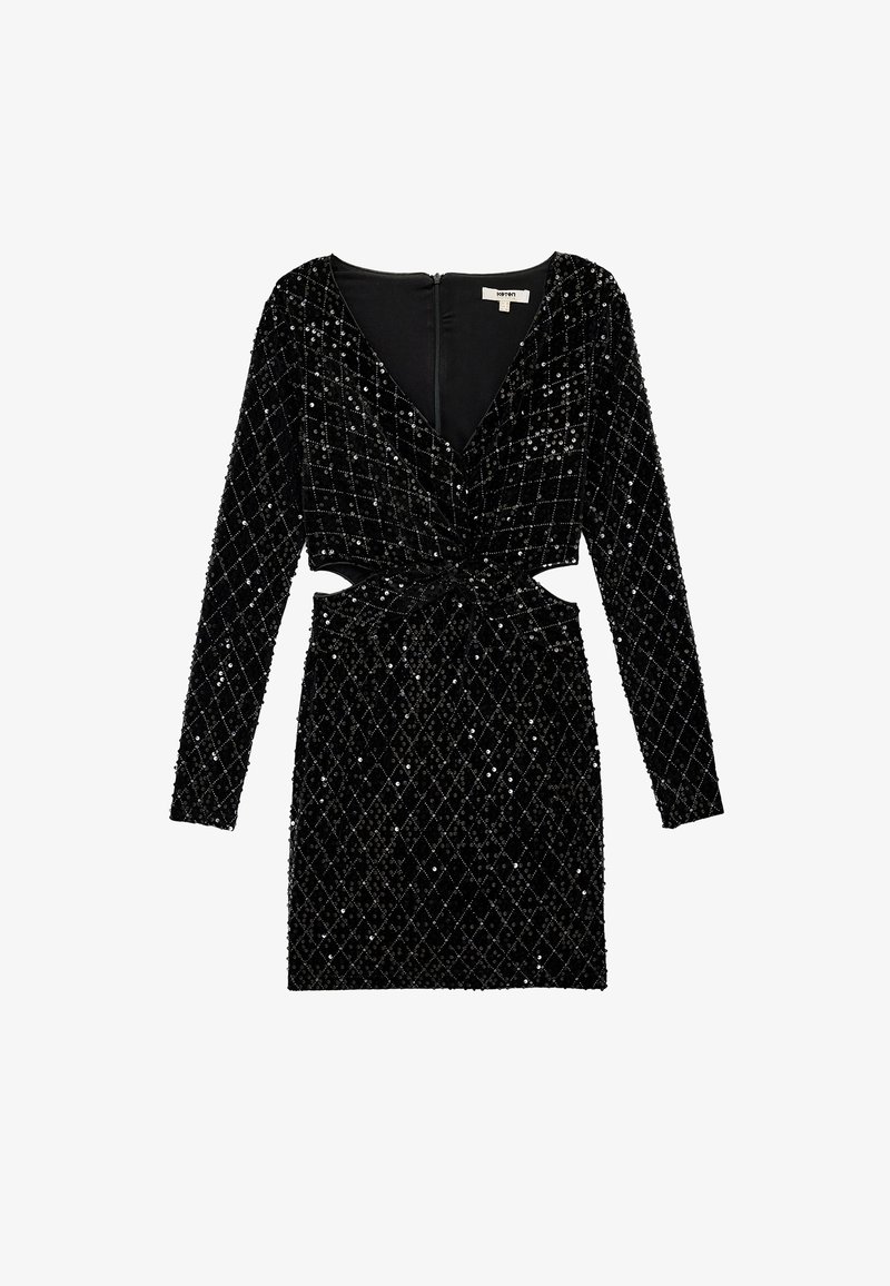 Robe en sequins noirs avec manches longues, décolleté en V et détail de taille nouée. Présente une silhouette ajustée et un motif en diamant créé par les sequins.