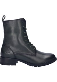 Botín de cuero negro hasta el tobillo con cordones verde oliva, puntera redonda y tacón bajo tipo bloque. Presenta un logo lateral y una textura suave y brillante.