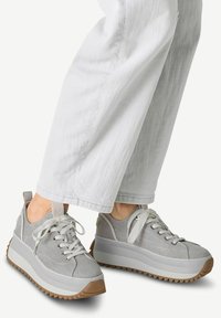 Tamaris Sneakers - light grey
