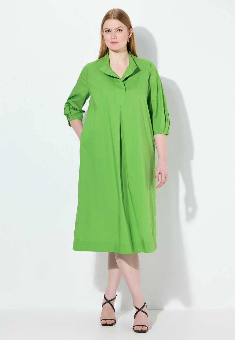 Ulla Popken - 3/4 SLEEVE  - Jurk - kiwi, Vergroten