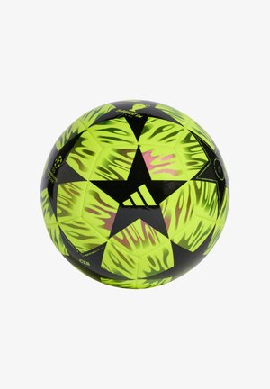 Gul og svart fotball med stjernemønstre, UEFA Champions League-logo og Adidas-logo på hvit bakgrunn.