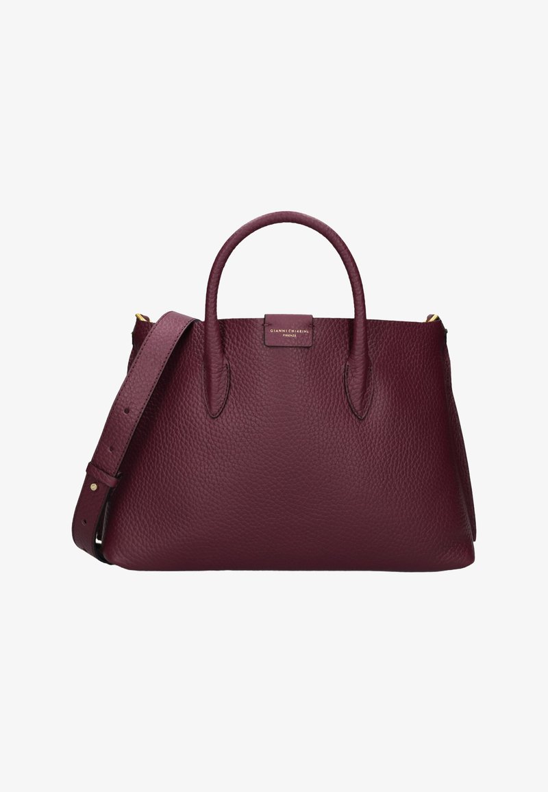 Grande borsa in pelle di colore viola scuro, con una texture elegante, doppi manici e una tracolla regolabile, dotata di una piccola placca logo anteriore.