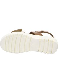 Braune Leder-Sandale mit verstellbaren Riemen, ausgestattet mit einem strukturierten braunen Obermaterial und einer weißen Gummisohle mit geriffeltem Muster für besseren Halt.