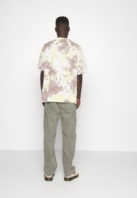 Levi's® Workwear CARPENTER UNISEX - Vaqueros holgados - oregano ns canvas gd