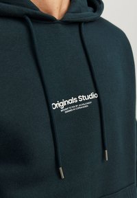 Jack & Jones JORVESTERBRO  - Sweater - magical forest