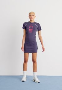 Nike Sportswear DRESS FEMME  - Dzsörzéruha - dark raisin