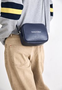 Nepasirinkta, twilight navy