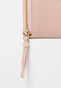 Festina Maks - pink