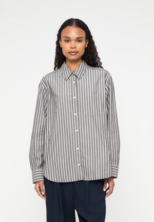 LOVA POCKET SHIRT - Hemdbluse - brown