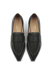 Black leather loafers with a pointed toe and a wide strap across the vamp. Smooth texture with subtle stitching details.
