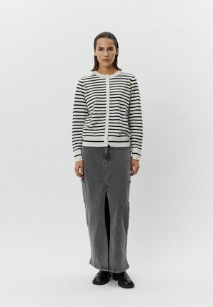 Vest - black off white