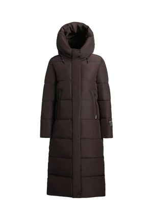 Brun lång pufferjacka med en stor huva, horisontell quiltning, två framfickor och dragkedja. Slät och vattenavvisande tyg.