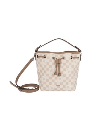 Beige und creme karierte Bucket-Tasche mit floralen Akzenten, braunem Lederbesatz, Kordelzugverschluss und abnehmbarem Schulterriemen.