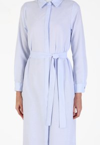 Modanisa TAVIN - Blusenkleid - light blue