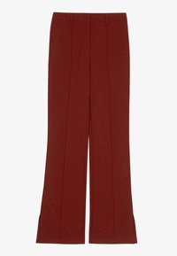 Pantalon couleur rouille avec une coupe ajustée, comportant des plis à l'avant, des jambes droites et des fentes sur l'ourlet. Fabriqué en tissu lisse.