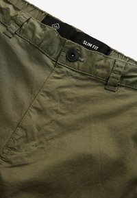 Next SLIM FIT STRETCH - Cargobyxor - khaki green