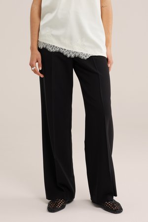 WE Fashion, Trousers - black