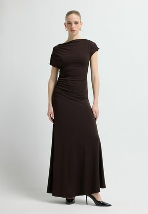 WITH SLIT DETAIL - Maxi-jurk - brown