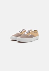 Vans AUTHENTIC - Sportbačiai - block brown