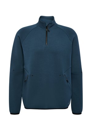 Dunkelblauer Fleece-Pullover mit hochgeschlossenem Kragen, halbem Reißverschluss an der Vorderseite und seitlichen Reißverschlusstaschen. Besitzt Raglanärmel und einen abgerundeten Saum.