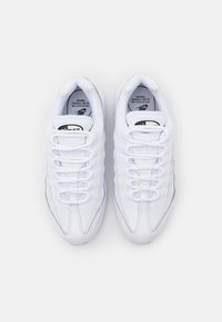 Nike Sportswear AIR MAX 95 - Sportbačiai - white/black