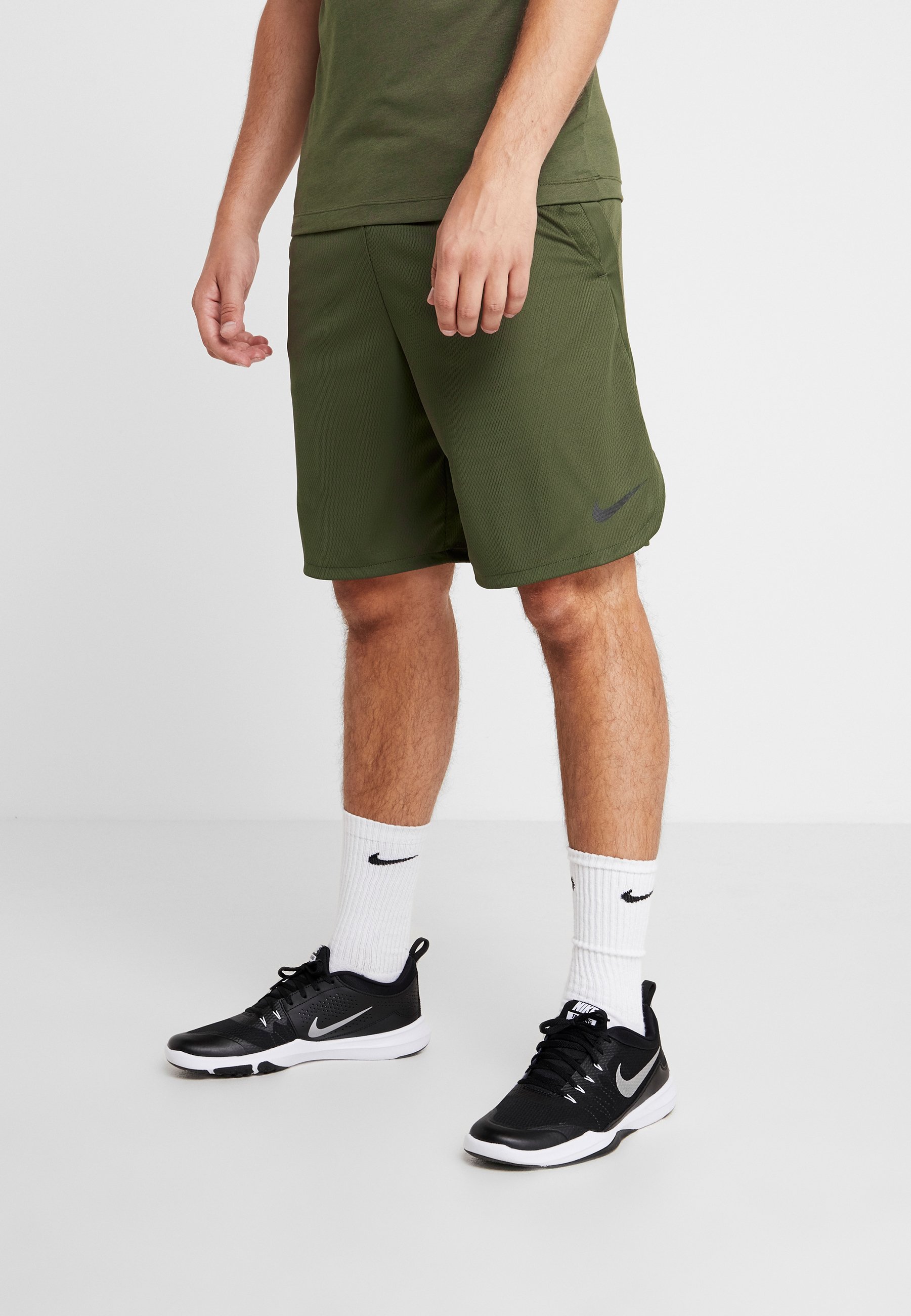 Nike performance dry shorts Clearance