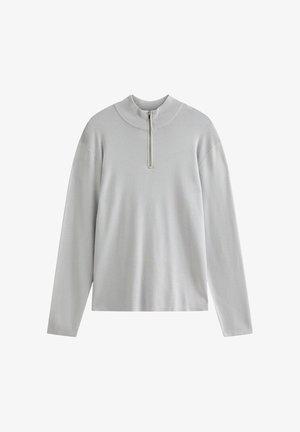 Pullover a maniche lunghe grigio chiaro con collo alto e mezza zip, colletto a coste e una texture morbida e liscia.