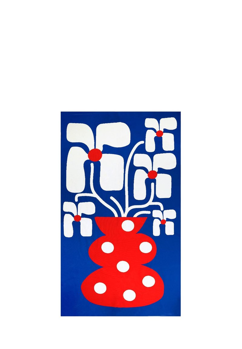 Czerwona waza w białe kropki, wypełniona białymi kwiatami z czerwonymi środkami, na niebieskim tle. Prosty, wyrazisty wzór.