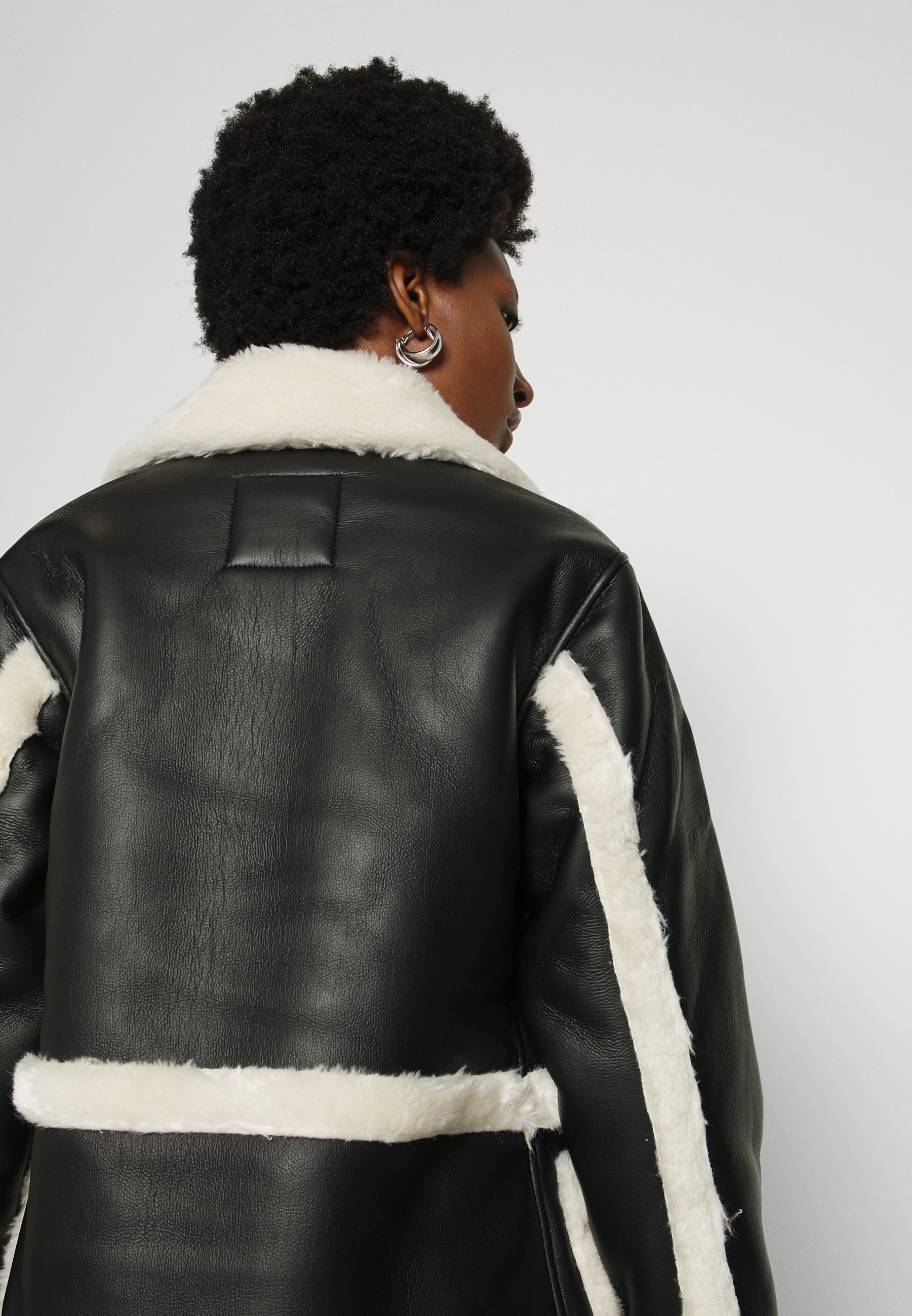 abercrombie and fitch sherpa jacket